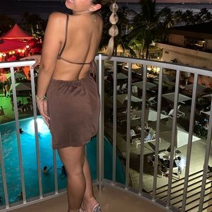 Open back brown short dress